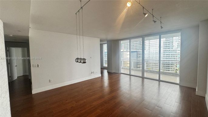 901 Brickell Key Blvd # 1505, Miami FL 33131