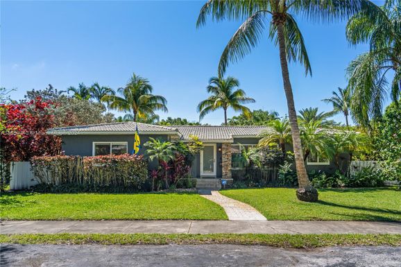 126 NE 109th St, Miami Shores FL 33161