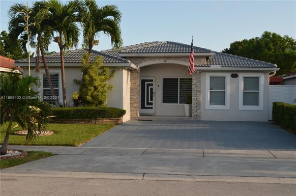 13877 SW 258th St, Homestead FL 33032