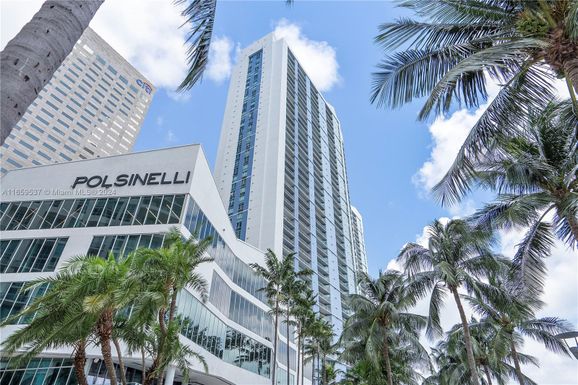 335 S Biscayne Blvd # 1407, Miami FL 33131