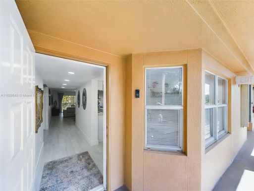 601 SW 141st Ave # 304P, Pembroke Pines FL 33027