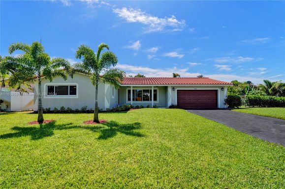 11280 NW 40th St, Coral Springs FL 33065