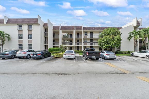 8441 FOREST HILLS DR # 106, Coral Springs FL 33065