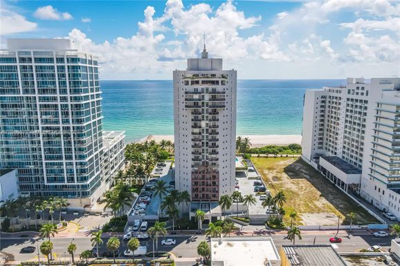 6767 Collins Ave # 2100, Miami Beach FL 33141