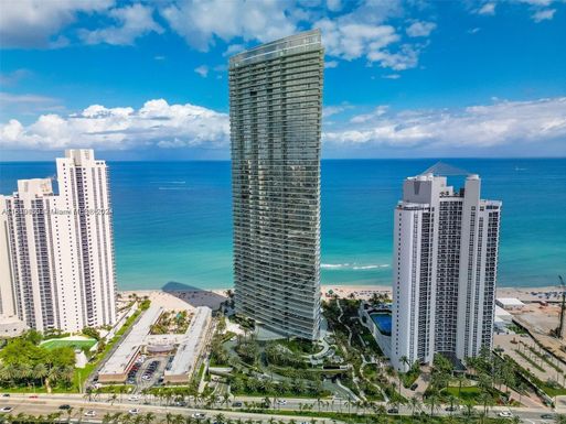 18975 Collins Ave # 4605, Sunny Isles Beach FL 33160