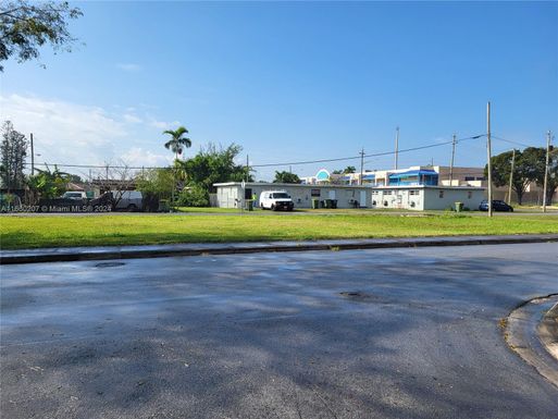 321 SW 6th Street, Homestead FL 33030