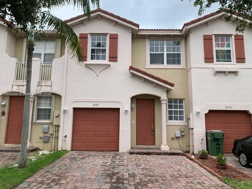 2107 NE 7th St # 2107, Homestead FL 33033