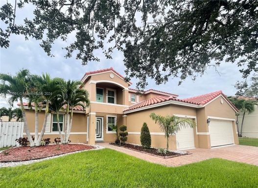 1588 SW 191st Ave, Pembroke Pines FL 33029