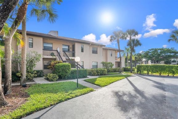 9261 Vista Del Lago # H, Boca Raton FL 33428