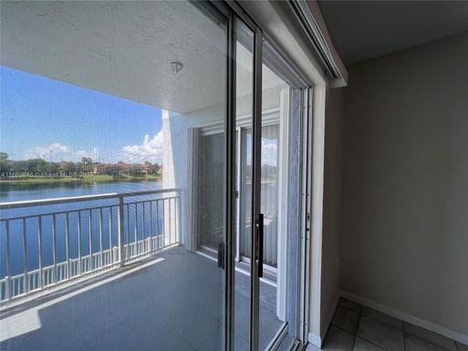 8590 SW 212th St # 206, Cutler Bay FL 33189