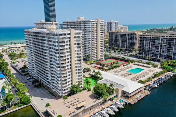 1965 S OCEAN DR. # 3A, Hallandale Beach FL 33009-5915