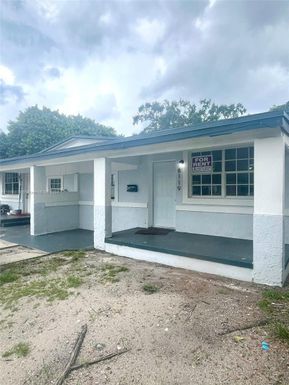 8119 NW 5 CT # 8119, Miami FL 33150