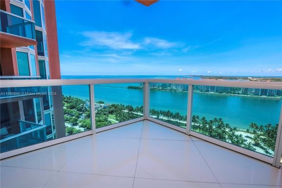 300 S Pointe Dr # 2104, Miami Beach FL 33139