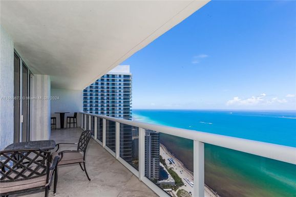 1800 S OCEAN DR # 3803, Hallandale Beach FL 33009