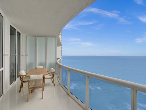 15901 Collins Ave # 2807, Sunny Isles Beach FL 33160