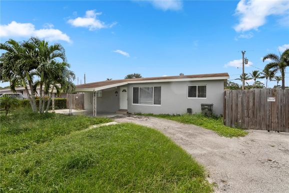 417 Dionne Dr, West Palm Beach FL 33406