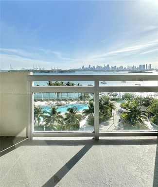 1500 Bay Rd # 820S, Miami Beach FL 33139