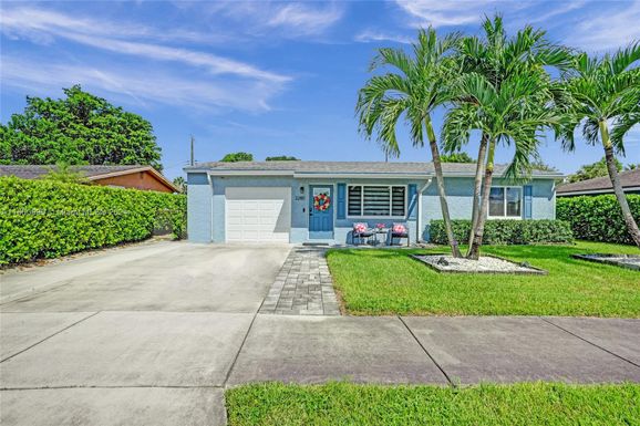 2280 SW 42nd Ter, Fort Lauderdale FL 33317