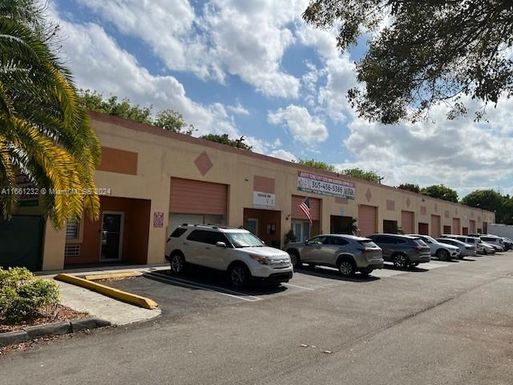 5901 NW 176th St # 2, Hialeah FL 33015