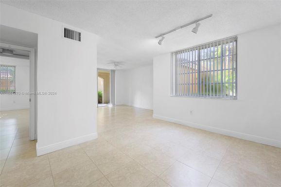 2123 Renaissance Blvd # 107, Miramar FL 33025