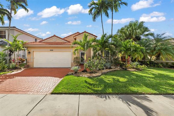 18688 SW 16th St, Pembroke Pines FL 33029