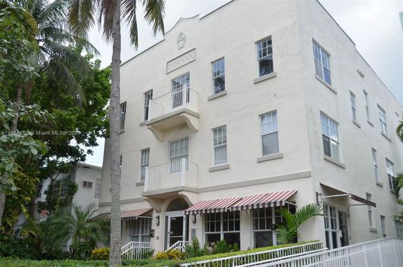 1244 Pennsylvania Ave # 104, Miami Beach FL 33139