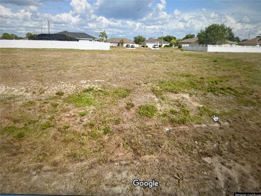 2807 NW 4TH PLACE, Cape Coral FL 33993