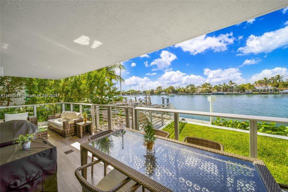 6620 Indian Creek Dr # 108, Miami Beach FL 33141