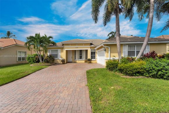 5287 SW 34th Ter, Hollywood FL 33312