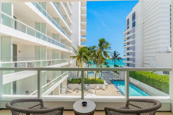 4391 Collins Ave # 721, Miami Beach FL 33140