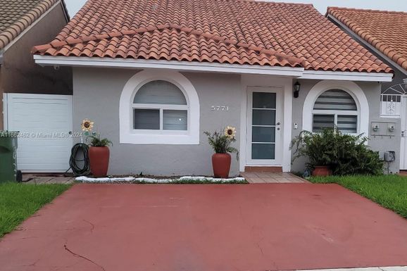 5771 W 21st Ave, Hialeah FL 33016