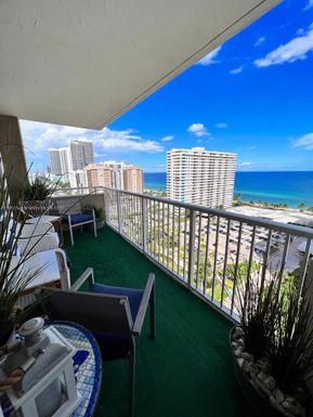 1985 S Ocean Dr # 17P, Hallandale Beach FL 33009