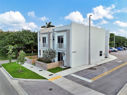 24600 SW 129th Ave # 2, Homestead FL 33032