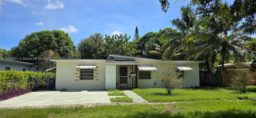 14035 NW 5th Ct, North Miami FL 33168