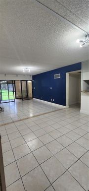 5991 Washington St # 224, Hollywood FL 33023