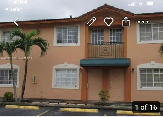 8406 NW 103rd St # 103L, Hialeah Gardens FL 33016