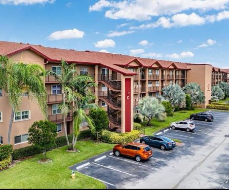 100 SW 130th Ter # 303C, Pembroke Pines FL 33027