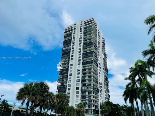 2333 Brickell Ave # 409, Miami FL 33129