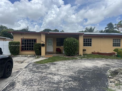 6631 SW 25th St, Miramar FL 33023