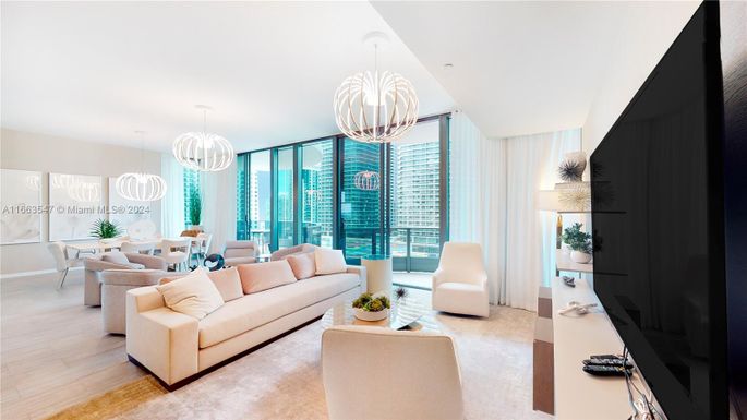 1000 Brickell Plz, Miami FL 33131