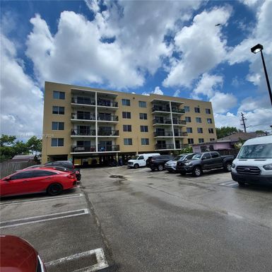 2647 NW 25th Ave # 201, Miami FL 33142