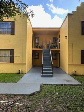 640 NW 114th Ave # 102, Sweetwater FL 33172