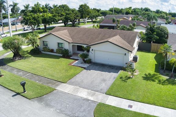 10415 SW 145th Ave, Miami FL 33186