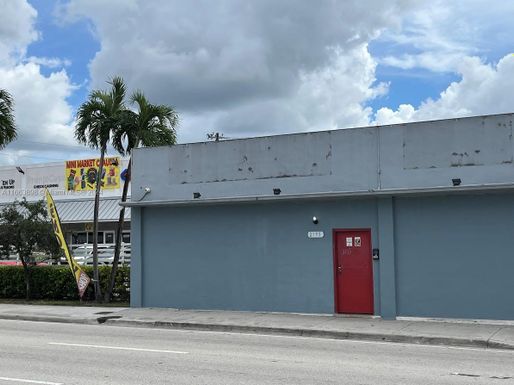 2195 NW 27 AVE, Miami FL 33142