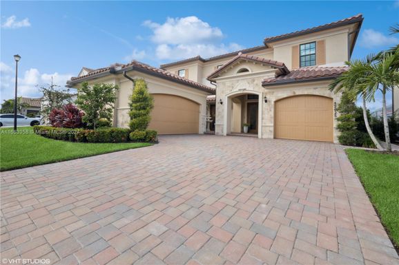 12025 Lake Trail Ln, Parkland FL 33076