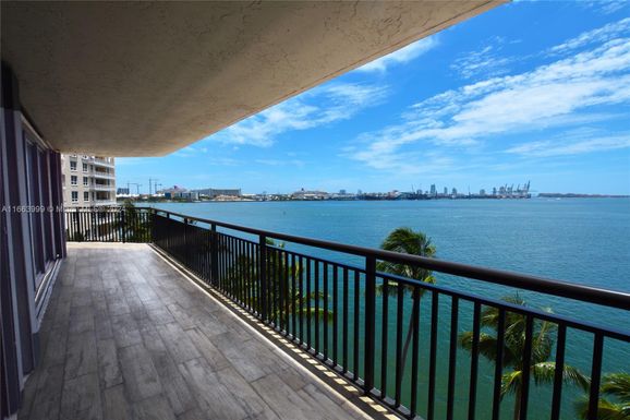 540 Brickell Key Dr # 732, Miami FL 33131