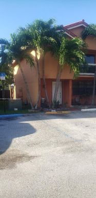 520 NW 109th Ave # 6, Miami FL 33172