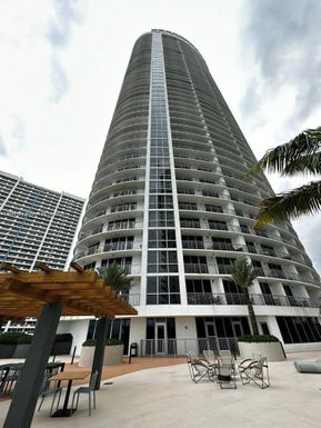 1750 N Bayshore Dr # 1710, Miami FL 33132