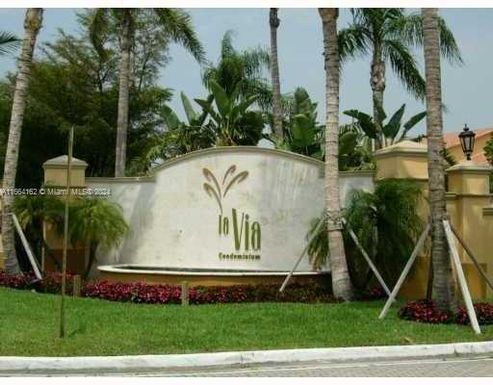 9615 NW 1st Ct # 205, Pembroke Pines FL 33024