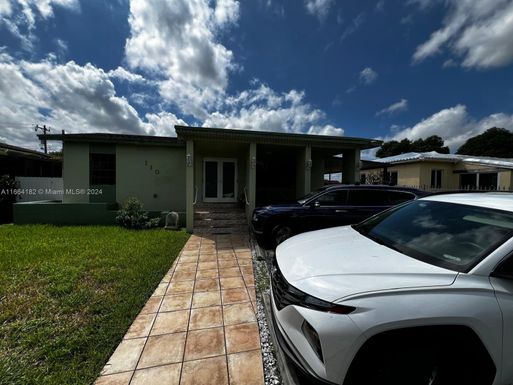 110 W 44th St # 0, Hialeah FL 33012